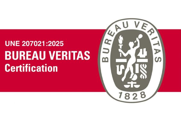 Norma UNE 207021:2025 para Postes PRFV